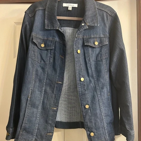 Croft & Barrow Button Down Front Jean Jacket - Picture 2 of 9